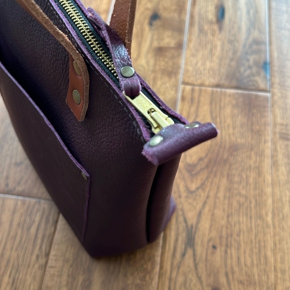 Portland Leather Purple Leather Tote Bag - Picture 7 of 11